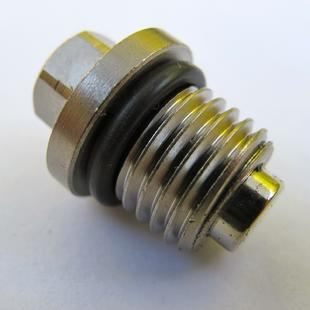 Magnetic Drain Plug for Supercharger