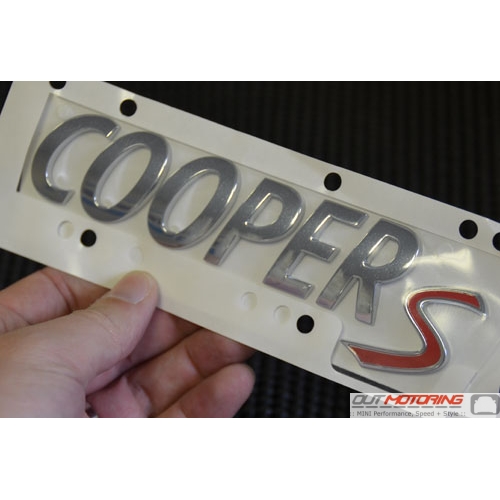 "Cooper S" Emblem: Chrome